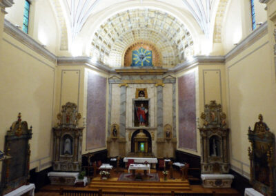 Interior de la iglesia de Santo Tomás